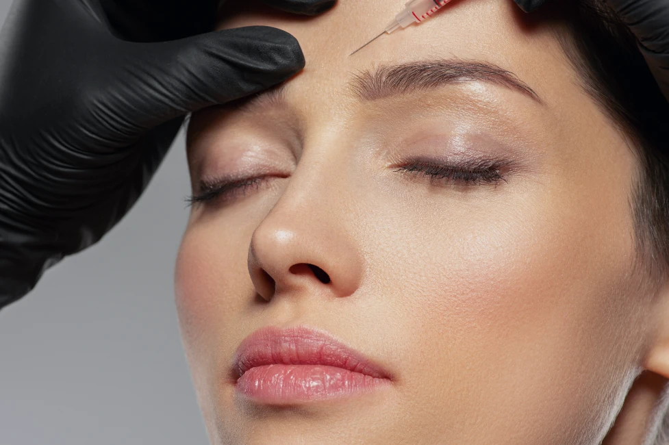 راهنمای تزریق بوتاکس، روشی برای رفع چین و چروک‌ها